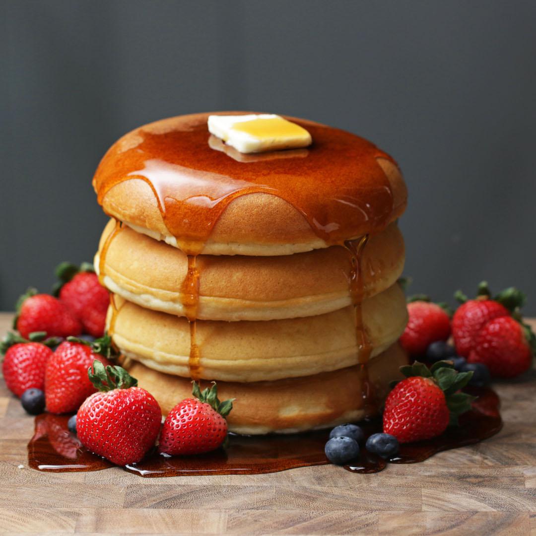Fluffy Perfect Pancakes - 5* trending recipes with videos