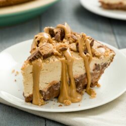 Chocolate-Peanut Butter Cool Whip Pie