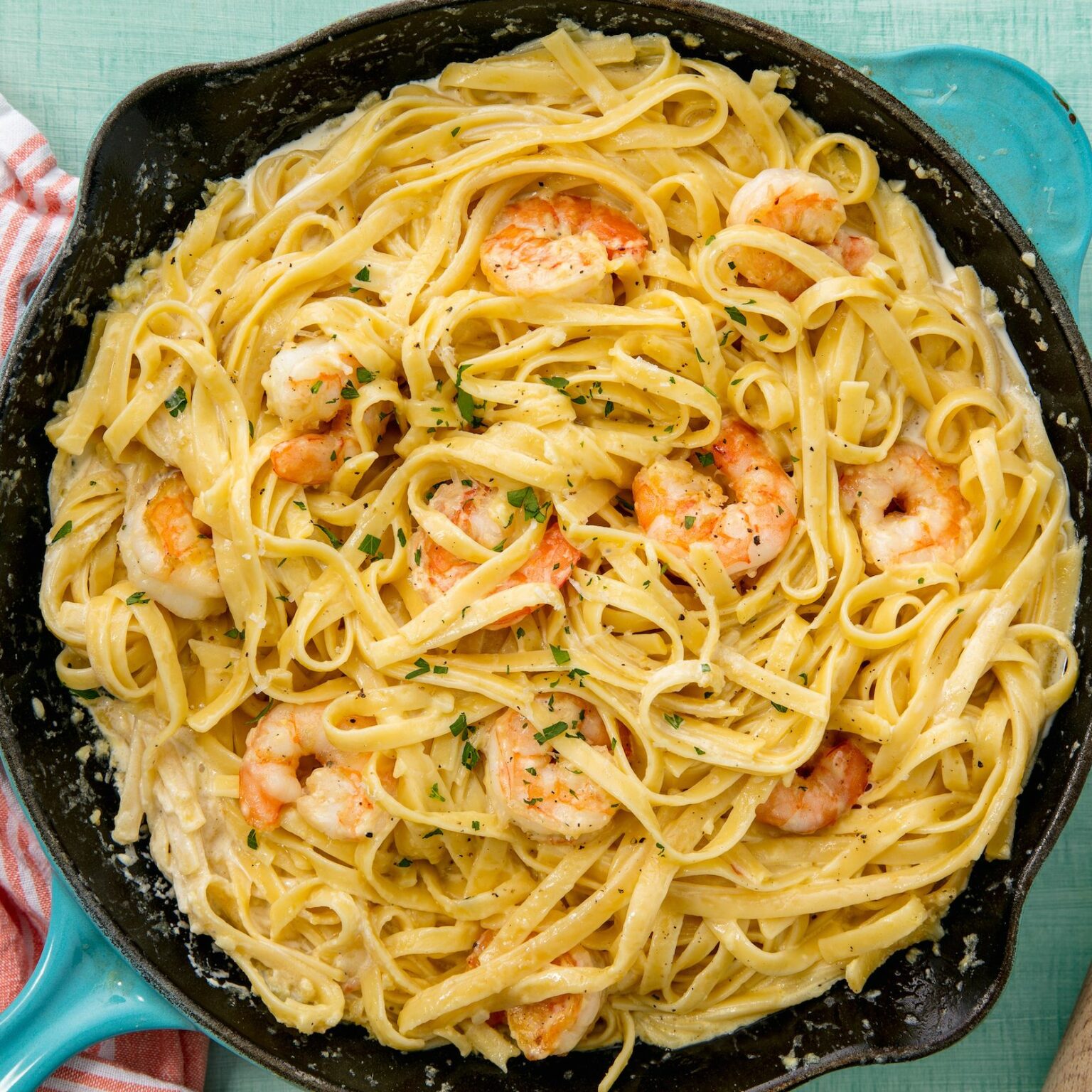 Shrimp Fettuccine Alfredo - 5* trending recipes with videos