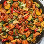 One Pot Chicken and Vegetables Skillet (Healthy & Low Carb)